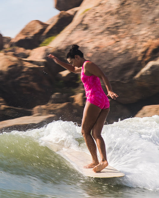 Tofino One Piece - Nia