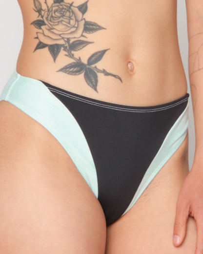  Vega Bikini Bottom - Black Ice
